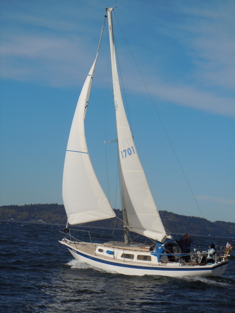 Moonrise Sailing Reefed